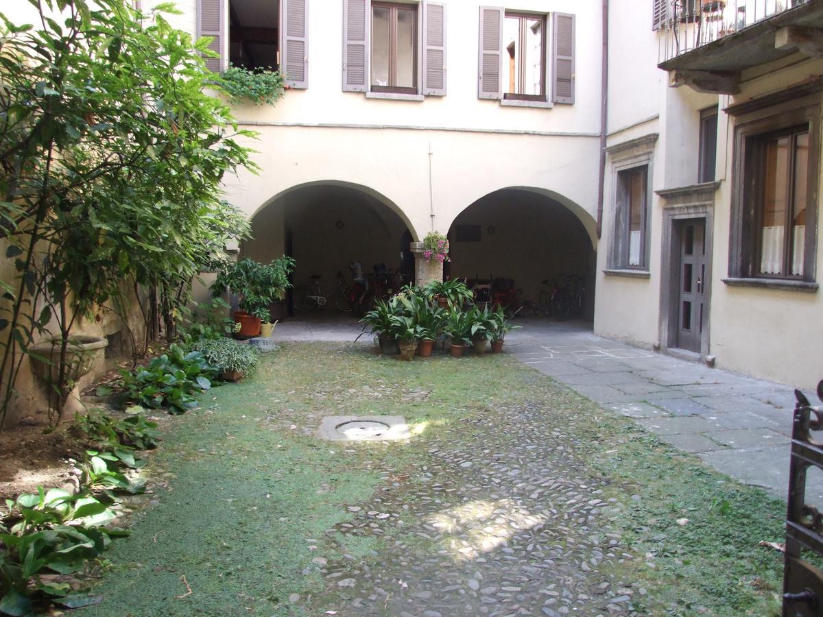 Hotel La Stufa Rossa Sondrio Exterior foto